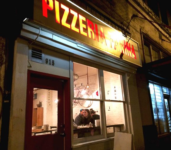 Pizzeria Farina - Pizza Joint - Vancouver