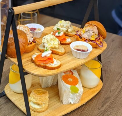Afternoon Tea Set at Dot to Dot Lounge 點對點生活館 / T-Fresh 嚐仙 | Hidden Gems Vancouver