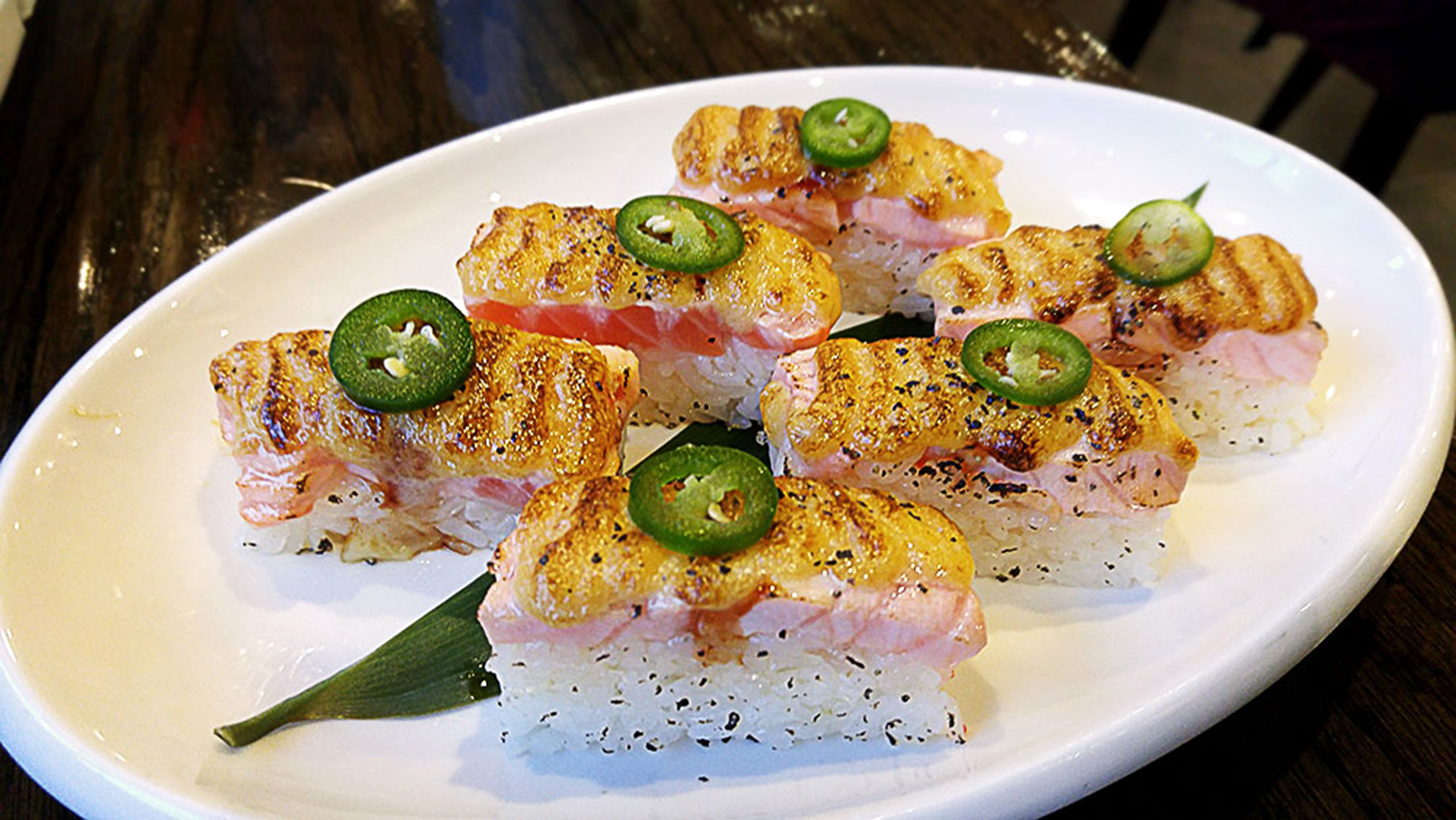 melt-in-your-mouth-aburi-sushi-hidden-gems-vancouver