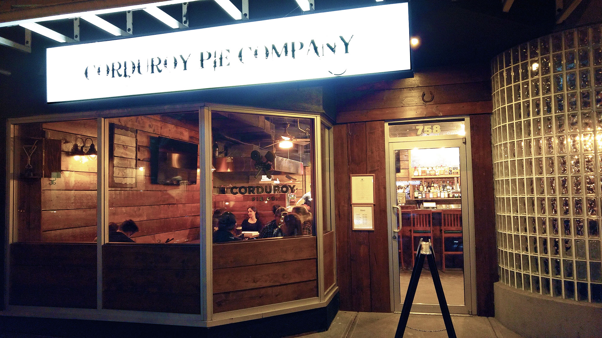 Featured Pizza at Corduroy Pie Company | tryhiddengems.com